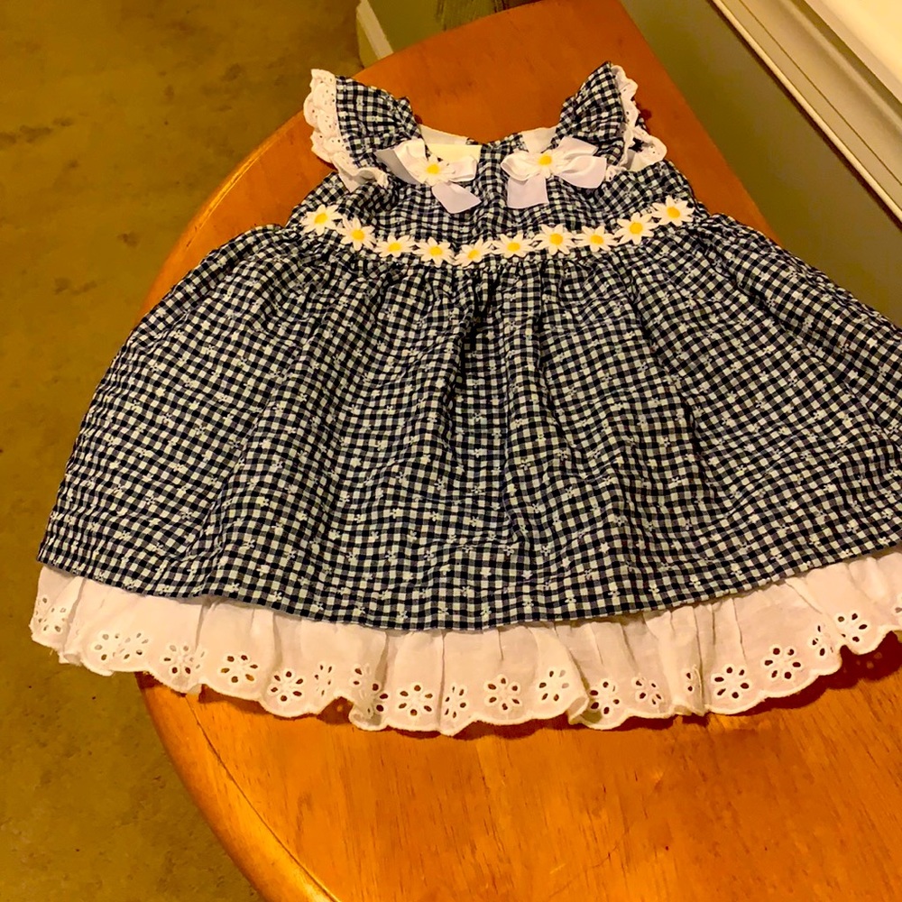 Bunny baby dress, girl size 6 to 9 months, color blue and white